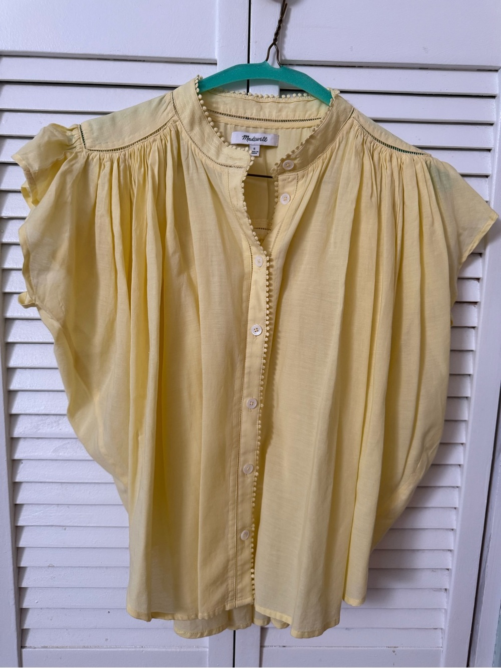Madewell Circle trim flutter Sleeve shirt size small